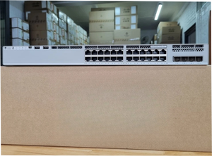 Commutateur d'entreprise non bloquant C9200L-24P-4G-A Catalyst 9200L 24 ports PoE+ 4x1G Uplink empilable 128 Gbit/s - Product Image 3
