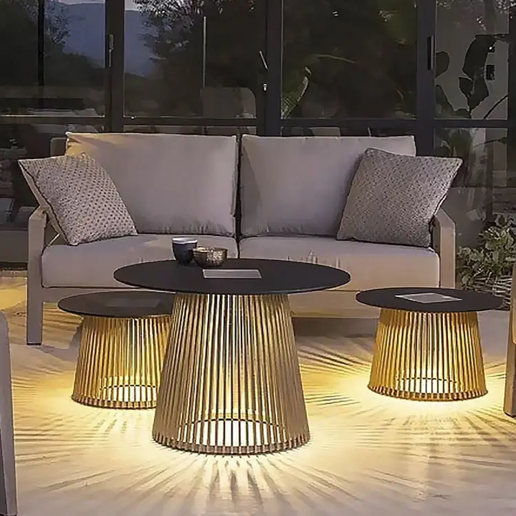 Ferro E Pe Led Warm White Table Light Up Tabelas Do Partido luzes do jardim solar ao ar livre impermeável levou decoração