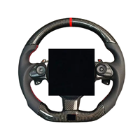 Volant en cuir noir perforé personnalisé et en fibre de carbone conçu pour Toyota Camry et Land Cruiser 200 Sports Car GR86