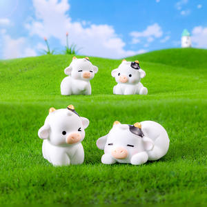 Lindo jugando vaca <span class=keywords><strong>ganado</strong></span> artesanías de plástico Jardín de hadas DIY accesorio resina miniaturas figuritas hogar ornamento llavero Decoración - Product Image 3