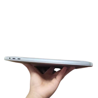 Usato per Pro 2019 16 pollici Intel Core i7 32GB RAM SSD 512GB/1TB/2TB/4TB/8TB Risoluzione 3072x1920 6 Altoparlanti Dedicati