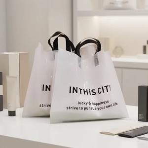 Sac de shopping en plastique avec logo personnalisé, poignée, transparent, LDPE, écologique, imperméable, emballage de vêtements de détail, cadeau - Product Image 1