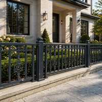 Balustrade de clôture en alliage d'aluminium recyclable et écologique, traitée thermiquement, avec un design durable et résistant aux intempéries