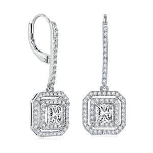 Boucles d'oreilles en moissanite carrée 1 carat, testées, en argent plaqué or, taille princesse, élégantes et luxueuses - Product Image 1