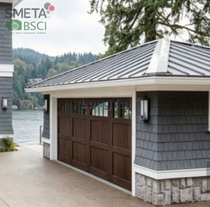 Porte de garage en bois massif de style européen vintage, fabrication artisanale de qualité supérieure, design haut de gamme, idéale pour les développements immobiliers de luxe - Product Image 1