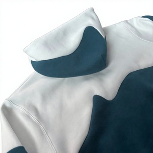 Sudadera con Capucha para Hombre al por Mayor, Diseño Patchwork de Dos Tonos con Paneles Ondulados, Estilo Oversize Streetwear, Algodón Premium, Logotipo Personalizado - Product Image 2