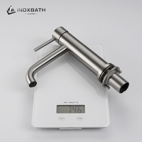 Robinet de salle de bain en acier inoxydable 304 de luxe à poignée unique, mélangeur d'eau chaude et froide, robinet de lavabo avec noyau de valve en céramique