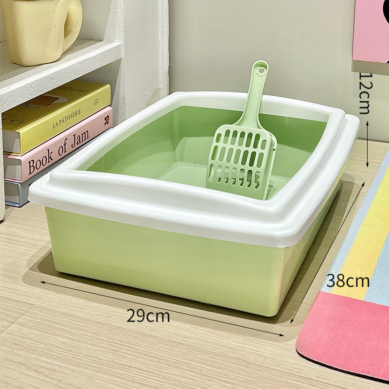 Green Litter Box with Cover