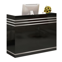 Comptoir de caisse tendance, comptoir d'accueil moderne et minimaliste, bureau d'accueil commercial pour salons de manucure et magasins de vêtements