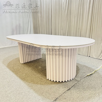 Meubles de mariage d'hôtel de style crème français table de salle à manger de luxe ovale blanche beige de base d'acier inoxydable