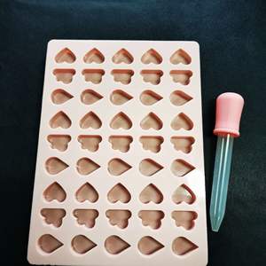 Nuevo Molde de Silicona para Caramelos de Gelatina y Gomitas con Forma de Corazón y Nube, 45 Cavidades, Grado Alimenticio - Product Image 6