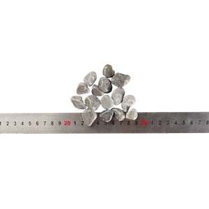 Galets décoratifs en pierre naturelle polie de couleur <span class=keywords><strong>gris</strong></span> foncé arrondis de 0,4 à 3 cm pour les allées de jardin - Product Image 4