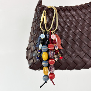 Colgante de Bolso Vintage con Diseño de Pez Marino, Llavero de Cuentas de Madera a Rayas Coloridas, Hecho a Mano, Adorno Colgante para Bolso de Mujer, Ideal para Vacaciones - Product Image 4