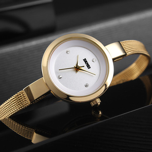 <span class=keywords><strong>Montre</strong></span> fine pour <span class=keywords><strong>femme</strong></span> SKMEI 1390, analogique à quartz, <span class=keywords><strong>bracelet</strong></span> en acier inoxydable, étanche, avec cadran en verre - Product Image 2