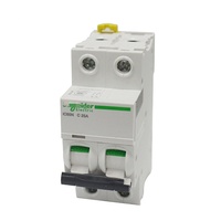 Disjoncteur miniature Schneider IC65N 2P 1A Courbe C, déclenchement thermique-magnétique, protection contre les surcharges et les courts-circuits, contrôle industriel