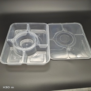 Boîte d'emballage multi-compartiments en plastique épaissi avec quatre, cinq et six compartiments pouvant être associés à des bols à soupe - Product Image 2
