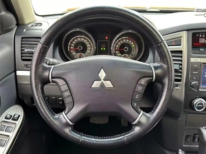 <span class=keywords><strong>ปา</strong></span><span class=keywords><strong>เจ</strong></span><span class=keywords><strong>โร่</strong></span> มือสอง สภาพดี รถขับเคลื่อน 4 <span class=keywords><strong>ล้อ</strong></span> รุ่น V93 เครื่องยนต์เบนซิน ขับเคลื่อน 4 <span class=keywords><strong>ล้อ</strong></span> พวงมาลัยซ้าย รถ SUV 5 ที่นั่ง 5 ประตู รถออฟโรด ขาย - Product Image 4