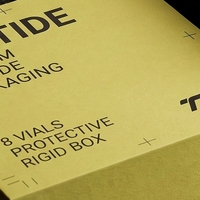 Boîte rigide carrée en carton personnalisée avec couvercle et base verts pour flacons de peptides, impression offset quadricolore sur éponge