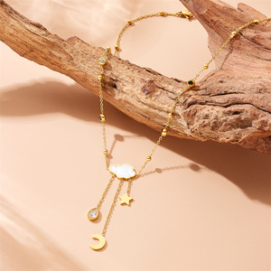 Collier en acier inoxydable doré avec pendentifs nuage, étoile et lune, bijoux féminins élégants et luxueux, parfait pour les cadeaux de vacances - Product Image 4