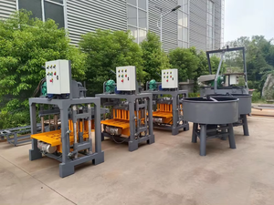 Machine à <span class=keywords><strong>béton</strong></span> mousse polyvalente d'approvisionnement d'usine avec pompe Machines <span class=keywords><strong>de</strong></span> fabrication <span class=keywords><strong>de</strong></span> blocs moulés en place préfabriqués - Product Image 3