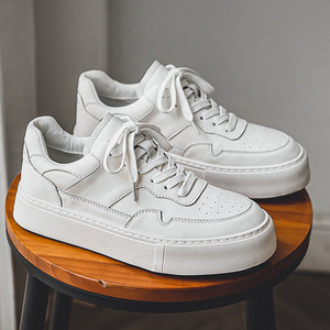 รองเท้าวิ่งพื้นหนาสำหรับผู้ชาย ขายดีเป็นแพ็คๆ จากโรงงาน รองเท้าลำลองพื้นเรียบ น้ำหนักเบา ระบายอากาศได้ดี หนังแท้ - Product Image 6