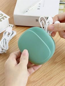 Étui personnalisé en silicone pour écouteurs, mini boîte à clés, mini sac de rangement pour rouge à lèvres - Product Image 2