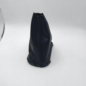 ที่หุ้มเกียร์รถยนต์หนังสีดำสำหรับ Volkswagen Golf 6 Jetta MK6 EOS Passat B7 CC ออโตเมติก - Product Image 2