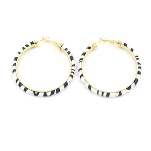 Exaggerated Geometric Metal Ring Earrings Fashionable Zebra Patterned Leather Large Hoop Earring for Women