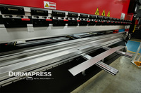 Mesin Bending Hidrolik Profesional 4 Meter dengan Layar Sentuh E310P untuk Pengerjaan Plat Baja Karbon dan Baja Tahan Karat