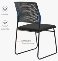Vente chaude moderne bureau métal cadre tissu sans bras empilable salle de formation empilable chaises de conférence en plastique pour haut d'attente