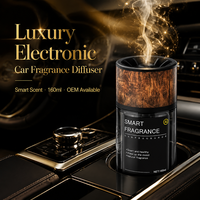 Diffuseur de parfum élégant et compact en verre pour voiture, diffusion fluide de l'arôme, idéal pour l'intérieur des berlines et des fourgonnettes