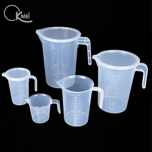 Пластиковая экспериментальная мерная чашка с крышкой разной емкости по оптовой цене