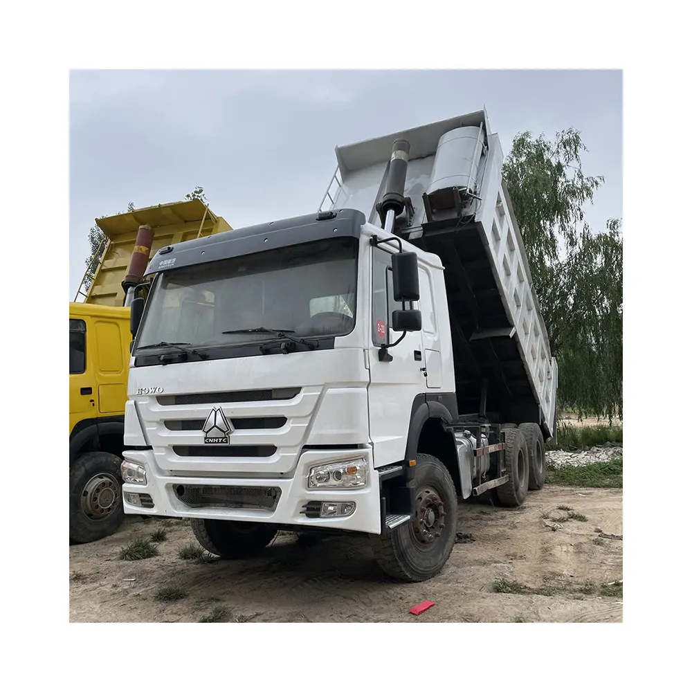 2021 גבוהה באיכות Sinotruk HOWO 351 - 450hp 8x4 בשימוש Dump משאית טיפר