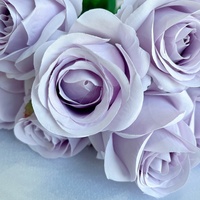 Bouquet de fleurs de roses artificielles en soie à 9 têtes pour les fêtes à la maison et la décoration de mariage