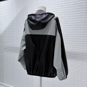 Veste en cuir de basketball pour <span class=keywords><strong>femme</strong></span> ultra-fine en peau de mouton, à blocs de couleur, zippée, à capuche, cintrée à la taille, pour l'extérieur - Product Image 5