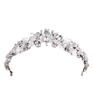 Wholesale Famous Handmade Bridal Headpiece Hair Accessories Pearl Crowns and Ladies Crown Gold Tiara for Girls