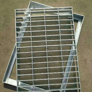 Grilles de drainage en métal galvanisé pour caniveaux, couvercles de caniveaux en acier, plaques de couverture pour fossés, grilles métalliques à barres - Product Image 5