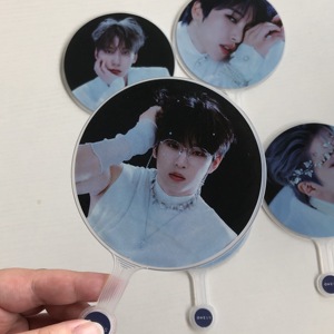 Petit quantité minimale de commande en gros design personnalisé mini piquet pour KPOP - Product Image 3