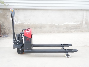 Transpalette Électrique 2000 kg, Batterie Plomb-Acide, Pneus Pleins, Mât Monophasé, Utilisation Intérieure, Idéal Usine de Fabrication - Product Image 6