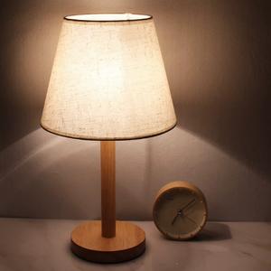 Lampe de chevet en bois massif de style moderne avec télécommande, fonction de gradation, ambiance vintage Wabi-Sabi, veilleuse pour chambre à coucher - Product Image 2