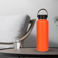 Diseño moderno 750ml gran vacío de acero inoxidable deportes termo taza con pajita de plástico portátil para regalos de negocios uso al aire libre