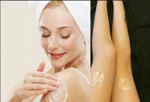 Crème nourrissante pour la peau Premium Choice 600ml, confort toute la journée pour les peaux sèches, blanchiment de la peau, Gluta-C 24K Gold SPF 50+++ Lotion pour le corps - Product Image 2
