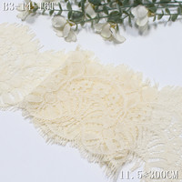 Dentelle en dentelle de coton Chantilly française beige de 11 cm de large pour vêtements, textiles de maison, robes de mariée et accessoires