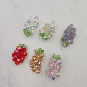 Ramo de Dijes de Frutas con Cuentas |   Colgante de Cristal Facetado Hecho a Mano con Forma de Uva, Cereza y Chile para Joyería DIY, Bolsos y Accesorios de Ropa - Product Image 4