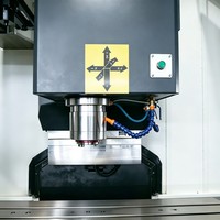 Centro de Mecanizado Vertical VMC1580 BT50 de 24 Herramientas, Fresadora CNC de Alta Precisión y Gran Resistencia con Certificación CE para Moldes de Automóviles