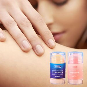 Baume réparateur en stick avec vitamine E et beurre de karité pour les peaux gercées, irritées, sèches, pieds, mains, coudes, genoux, pédicures - Product Image 6