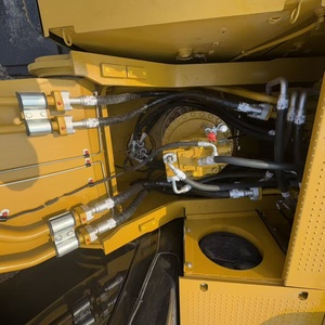 Excavatrice sur chenilles hydraulique CAT 340D d'occasion en bon état pour l'exportation - Product Image 4