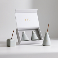 C & H Ensemble de diffuseurs de roseaux en céramique de luxe personnalisés Diffuseur de roseaux en céramique Bouteille de diffuseur de roseaux écologique avec huile parfumée dans une bouteille en plastique