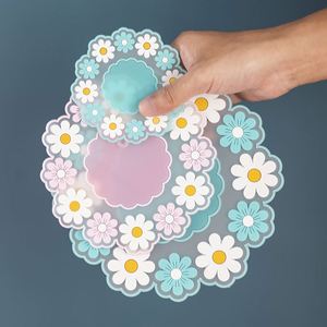 Tapis isolant pour la maison, dessous de plat floral en PVC souple, tapis épais pour bol, sets de table pour la salle à manger - Product Image 1