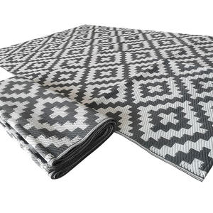 Vente en gros de <span class=keywords><strong>tapis</strong></span> d'extérieur pliable imperméable personnalisé <span class=keywords><strong>tapis</strong></span> de patio en plastique PP - Product Image 4